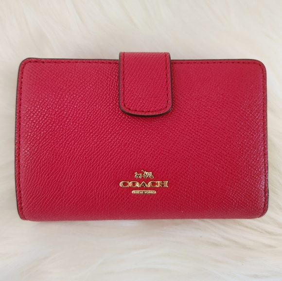 Coach Medium Corner Zip Red Bifold Wallet
